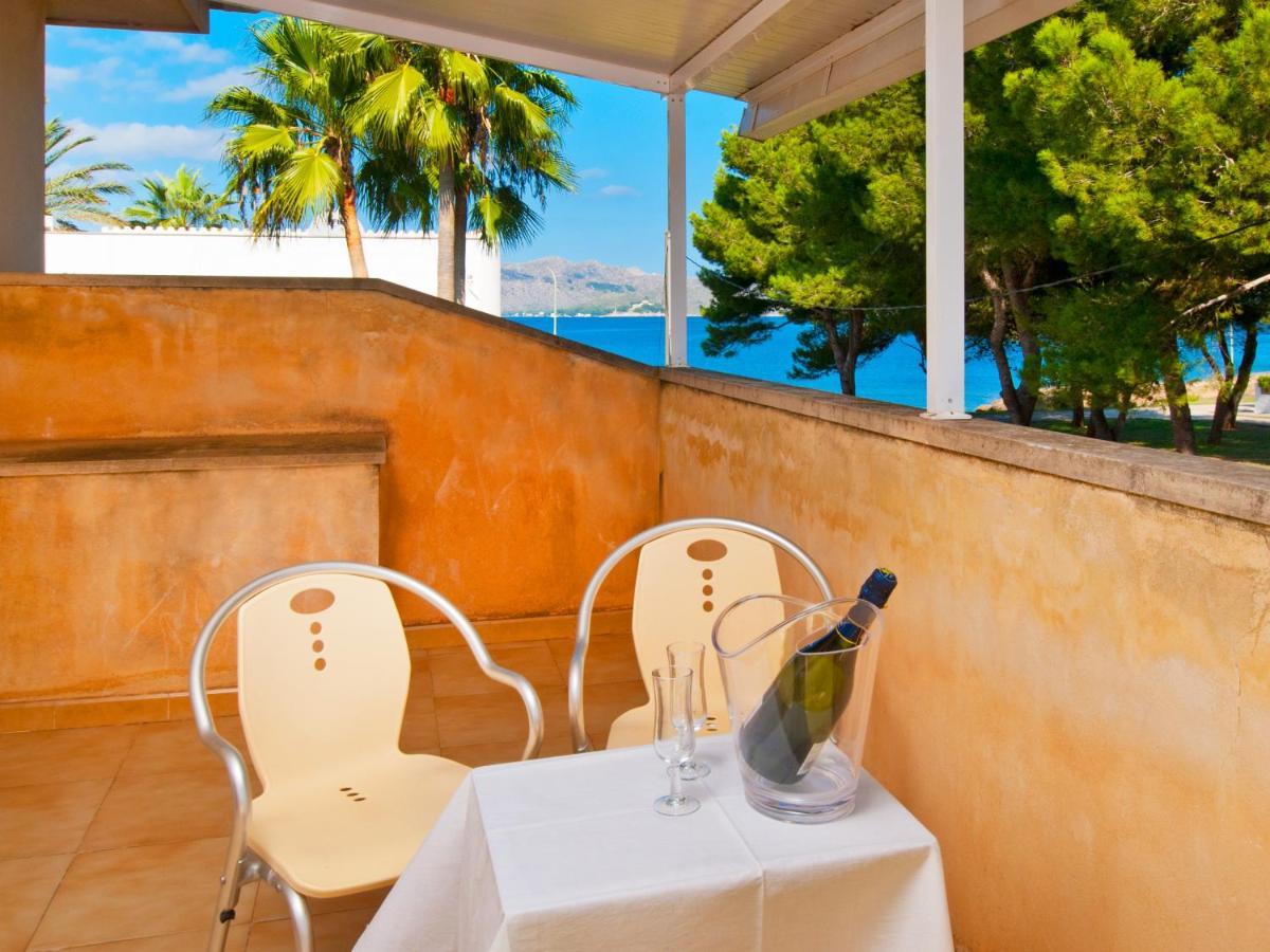 Villa Tita De Manresa, Con Jardines Y Vista Mar Alcudia  Eksteriør billede